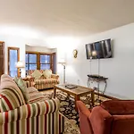 Crown Resorts At Wolf Run